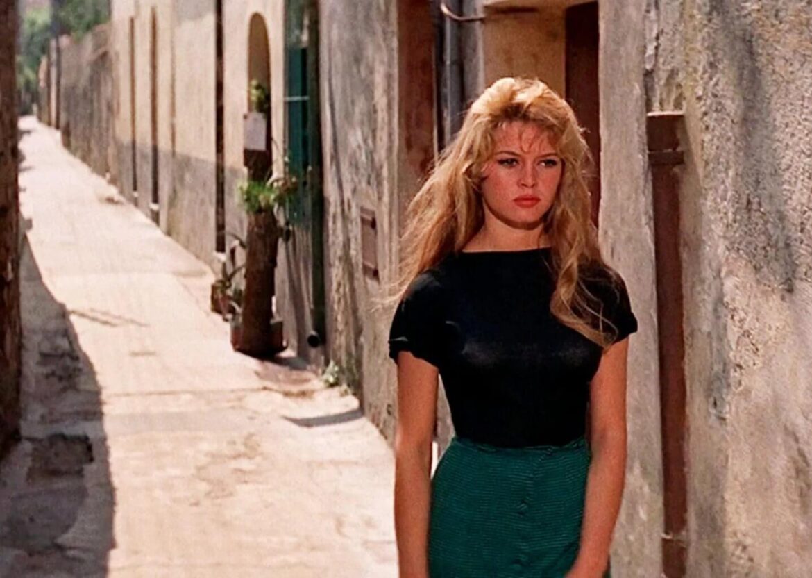 И Бог создал женщину